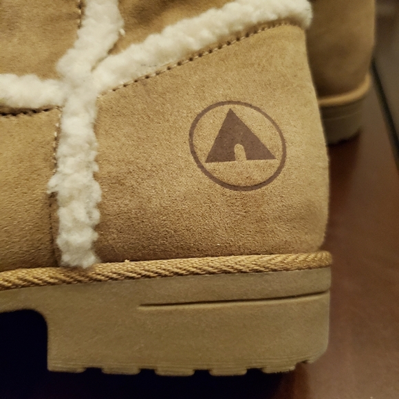 Airwalk knee high boots - Picture 6 of 7